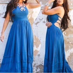 NEW L&B FLOWEY BACKLESS MAXI DRESS.